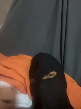 tunenarica22 online show from April 11, 7:45 am