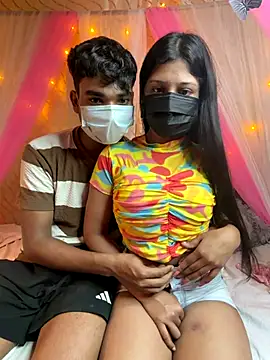 hotgirlpriya789 online show from November 7, 7:19 pm