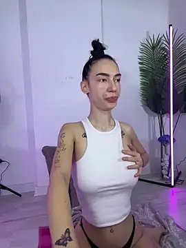 Celine Roxelle online show from November 11, 6:42 am