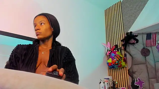 dafnnelewis online show from October 20, 11:24 am