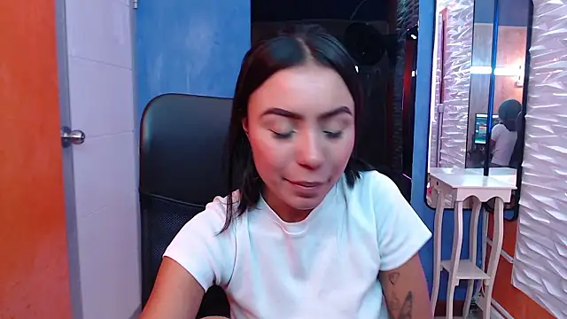 julieta fn online show from March 13, 4:52 pm