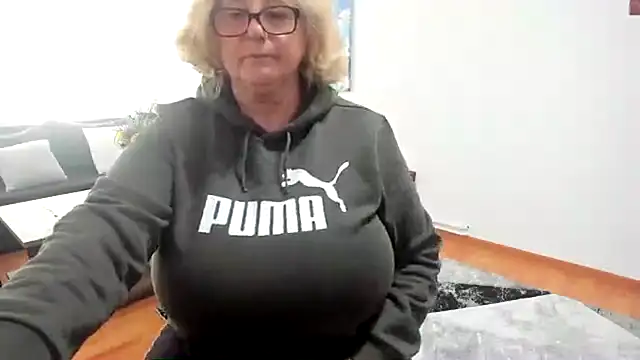 NoraJohnson6 online show from October 1, 10:42 am