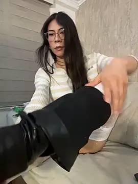 Amby ambar online show from February 5, 1:52 am