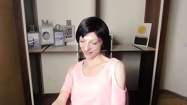  AngeliaFlow  online show from September 11, 6:47 am