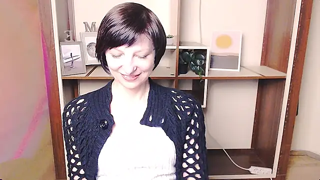  AngeliaFlow  online show from April 1, 8:59 am