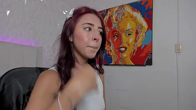 Snapshot of Mirandaa_Rogers chatting on September 19, 7:02 pm Mirandaa Rogers online show from September 19, 7:02 pm