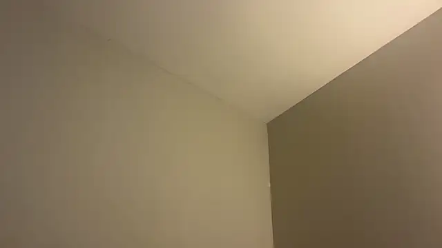 skyejde online show from November 5, 9:53 pm