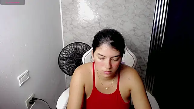 hello kityy25 online show from January 8, 10:25 pm