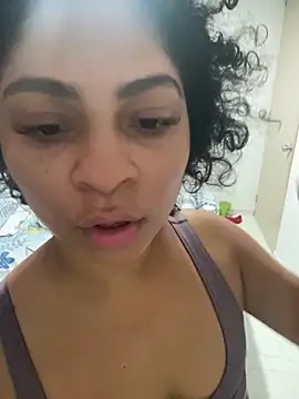 Snapshot of Tana_latin chatting on September 12, 2:01 am Tana latin online show from September 12, 2:01 am