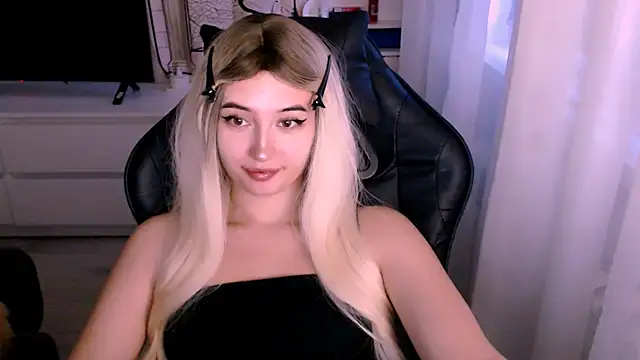 beauty blonde online show from October 16, 1:08 am