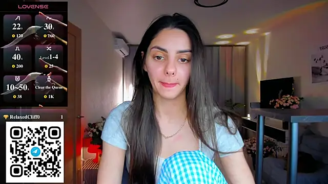 EmiliaZen online show from March 6, 10:05 pm