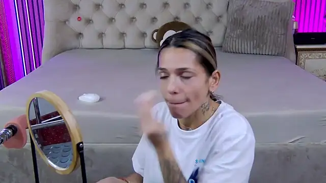 PlayfulShow online show from November 17, 8:59 am