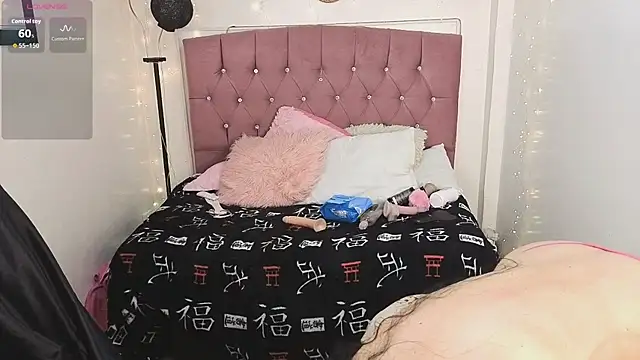 lizha milf online show from June 1, 7:37 pm