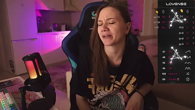 alexa feels  online show from September 14, 5:00 pm