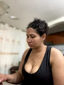 Carola-Ross online show from September 27, 6:59 pm