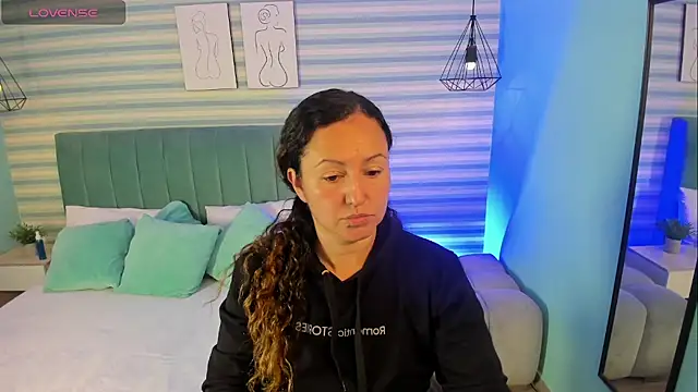 abby apple online show from February 26, 1:43 pm