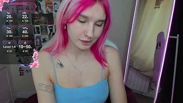 EvelinaLuu online show from November 23, 5:43 am