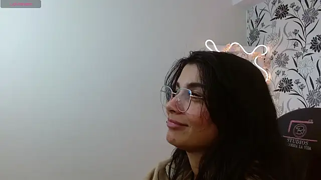 Gaby tay1 online show from April 15, 3:18 am