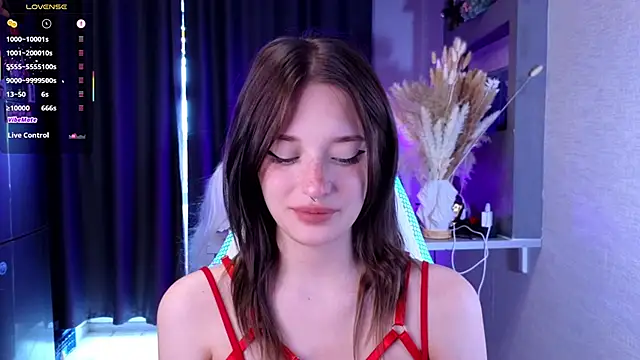 Hisoka akerley online show from May 29, 4:43 am