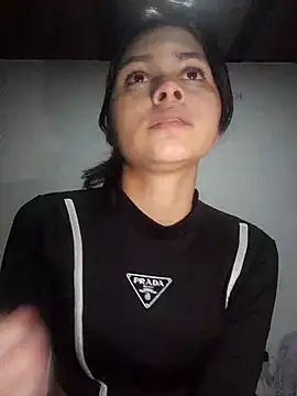 CHLOE ISABELL online show from October 1, 2:38 am