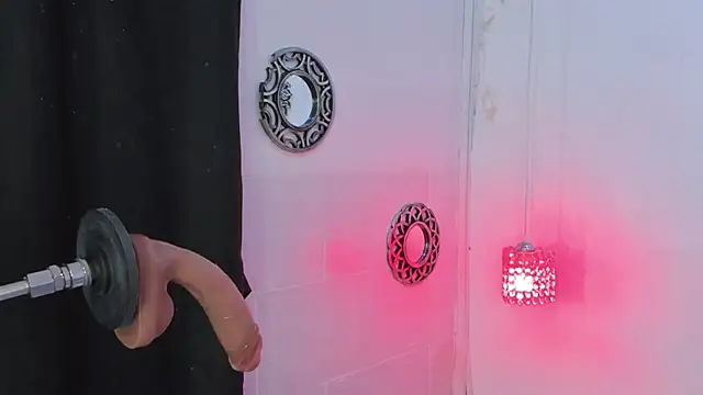 lanna brunette online show from October 16, 12:41 pm