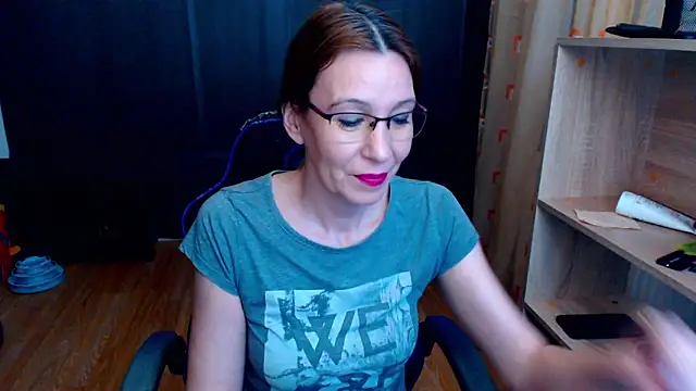 hannaha online show from February 24, 7:45 pm