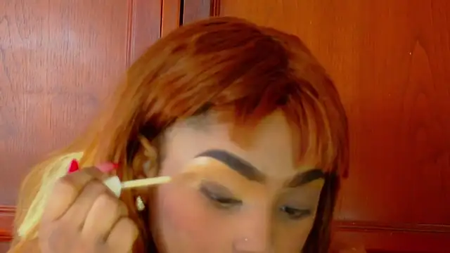 Snapshot of TianahGlow chatting on October 22, 8:47 pm TianahGlow online show from October 22, 8:47 pm