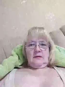 Violet5364 online show from December 15, 8:47 pm