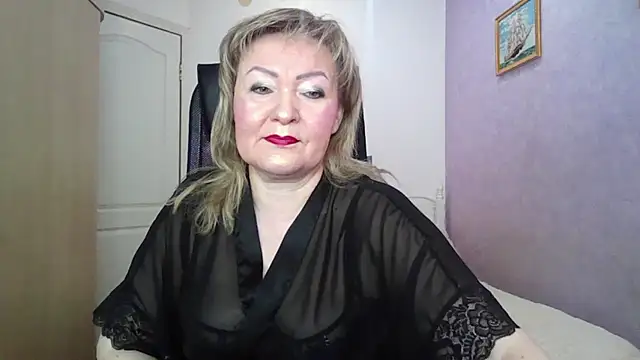 Victoria secrets  online show from March 11, 5:11 am