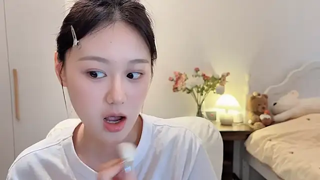 Cassie-20 online show from June 24, 9:41 am