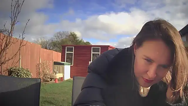 eatmypie69 online show from February 24, 10:25 am