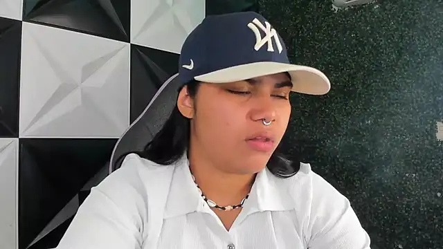 melany rouse18 online show from March 21, 3:44 am