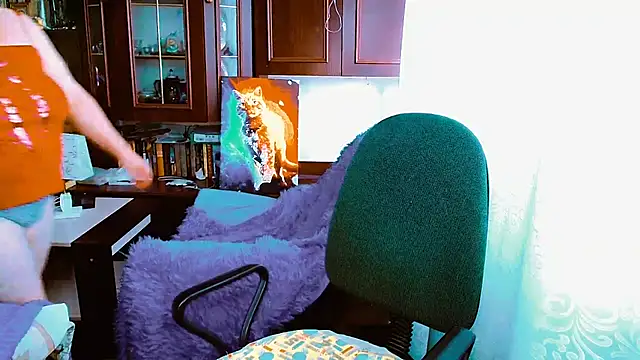 FlowerButterf online show from September 24, 5:06 am