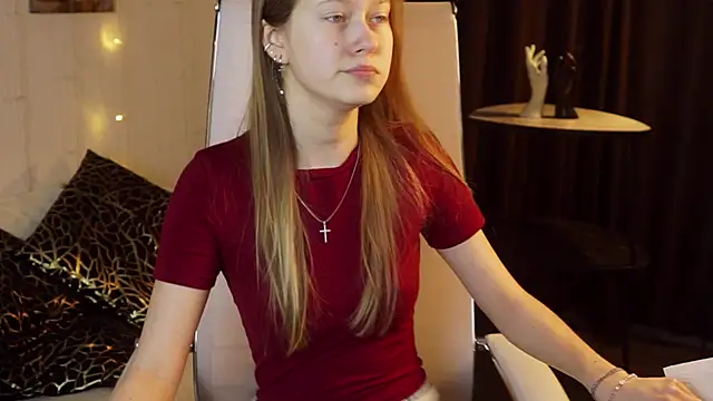 EveMundie online show from December 15, 6:29 am