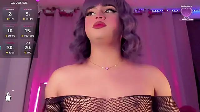 BabyNaomi2 online show from November 9, 6:37 pm