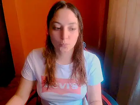 Daianna m  online show from March 22, 3:40 pm