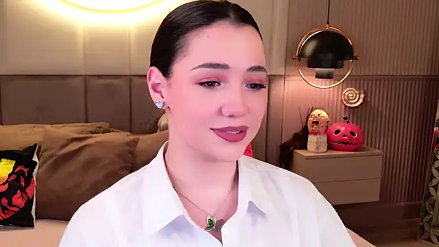 Snapshot of Alice_Deleon chatting on October 19, 6:48 am Alice Deleon online show from October 19, 6:48 am