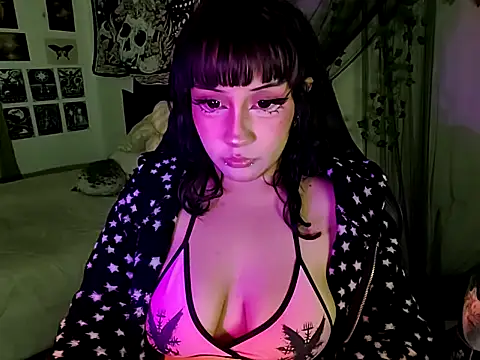 blue katt online show from November 21, 8:11 pm