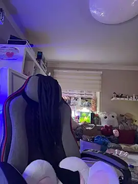 sexymelli18 online show from October 6, 5:29 pm