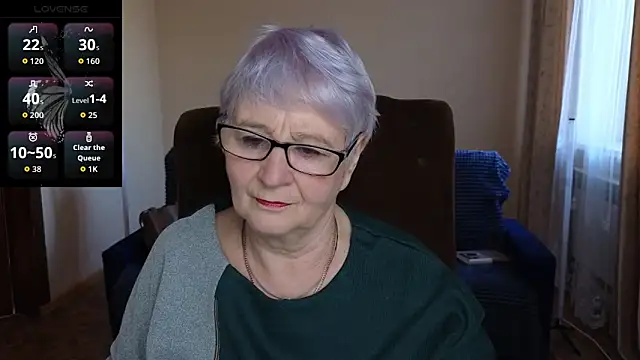 Sandra Snowflake online show from March 31, 4:45 am