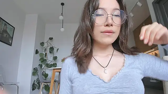 mey baee online show from March 7, 8:43 am