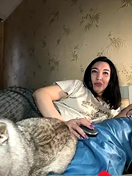 Naughtbaby 2025 online show from November 3, 5:33 am