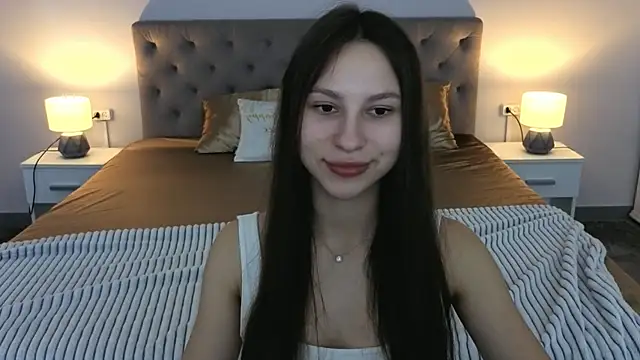 PaigePrado online show from April 14, 11:54 am