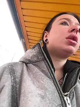 AlishaOfThorns online show from March 25, 6:27 am