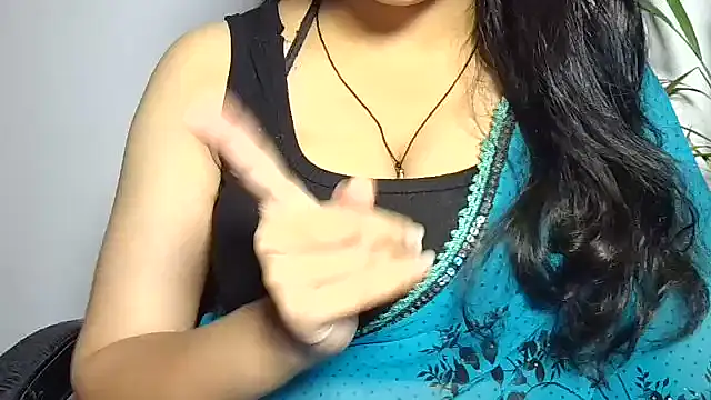 its siya online show from November 16, 8:20 pm