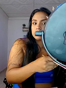 victoria roussee online show from October 25, 12:13 pm