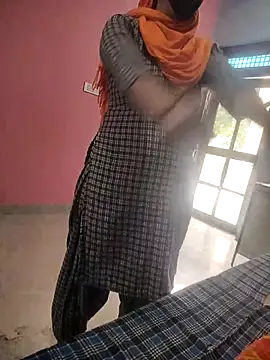 indian couple4 online show from November 12, 4:10 am