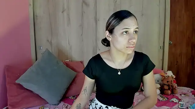 TANIA 06 online show from June 21, 2:32 pm