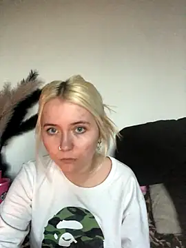 Blondie Sofia Essexbabe online show from November 28, 3:48 pm