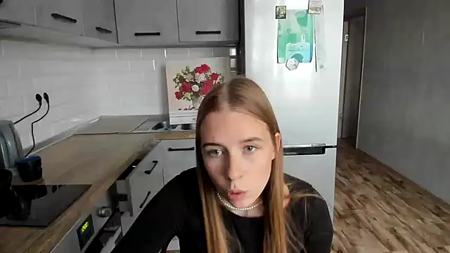 AnnNorriss online show from October 10, 2:44 pm